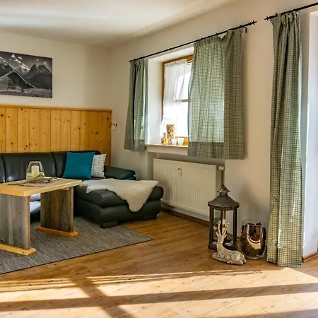 Apartman Zugspitzdorf - Haus Waeger