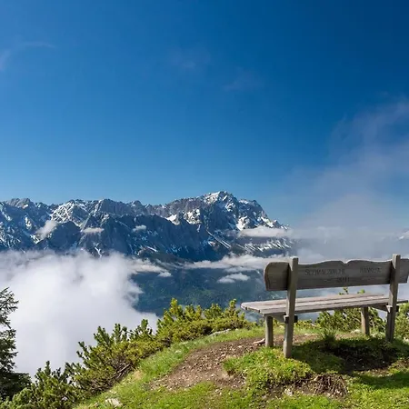 Zugspitzdorf - Haus Waeger *